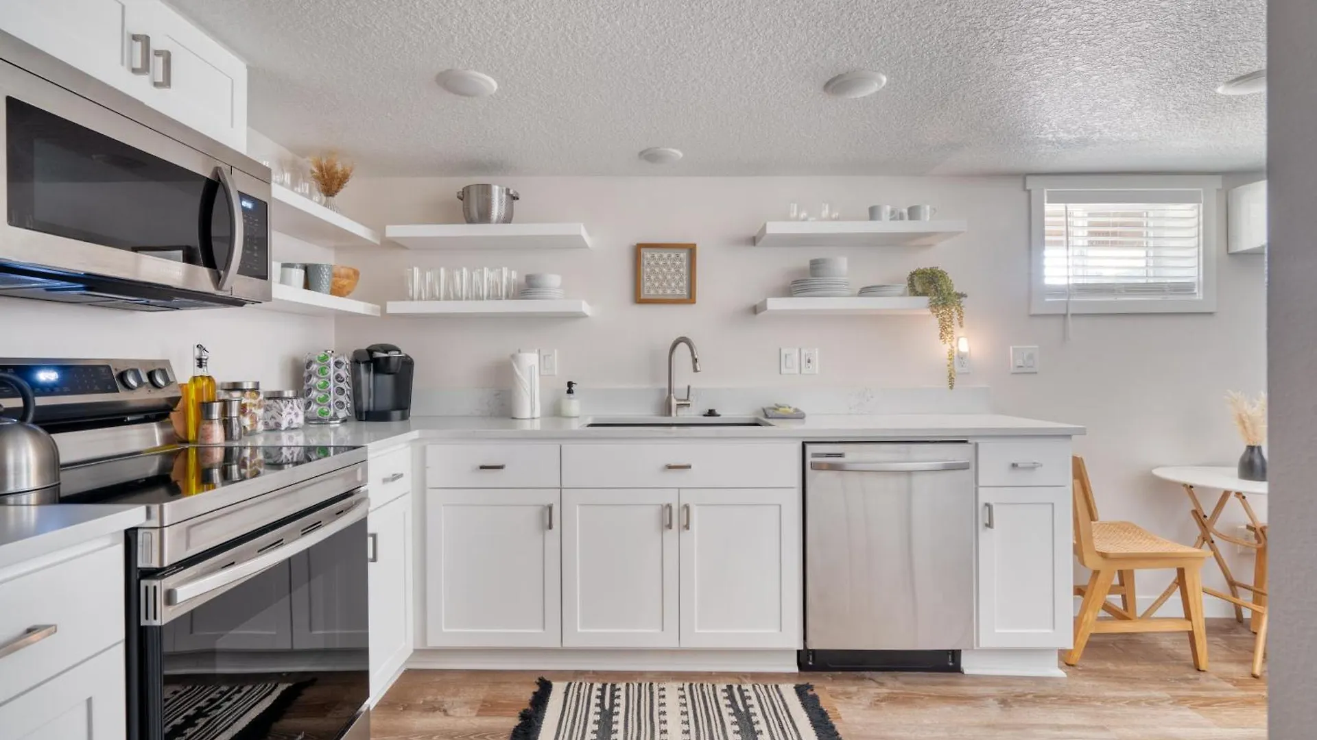Dom wakacyjny Stay Portland - Vibrant Portland Getaway, Chic Flat